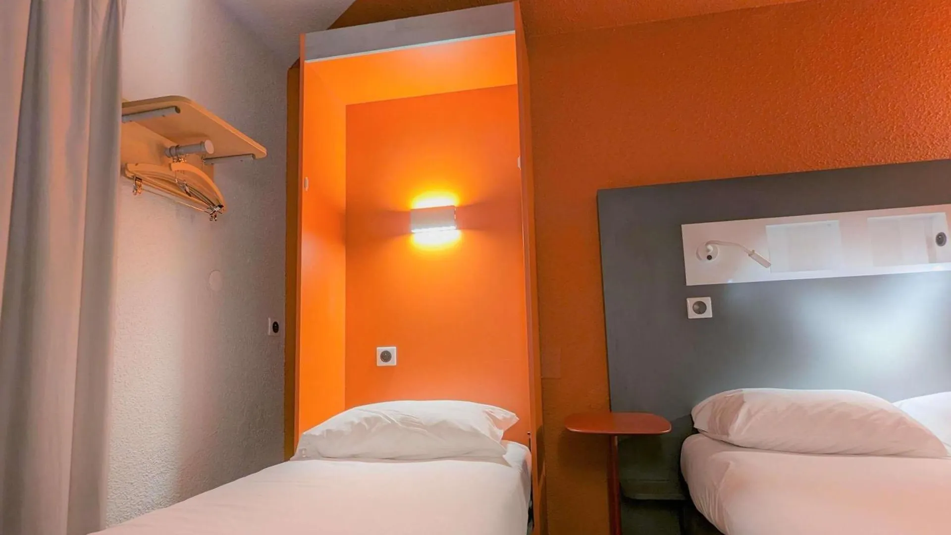 4 Hôtels Budget près de Place Castellane à Saisir